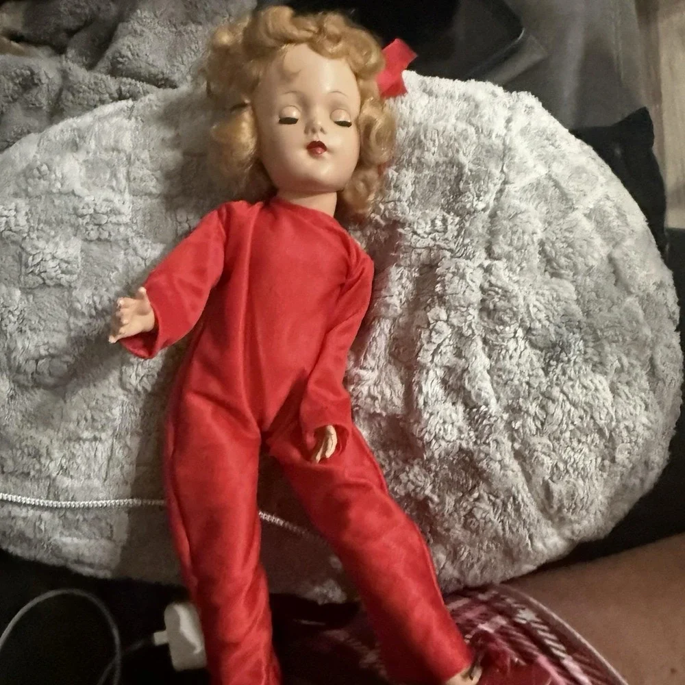 Vintage Original Mary Hoyer Doll